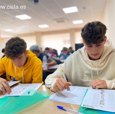 Seguimos con la labor de concienciación hacia las personas que obtendrán la licencia de caza en Andalucía